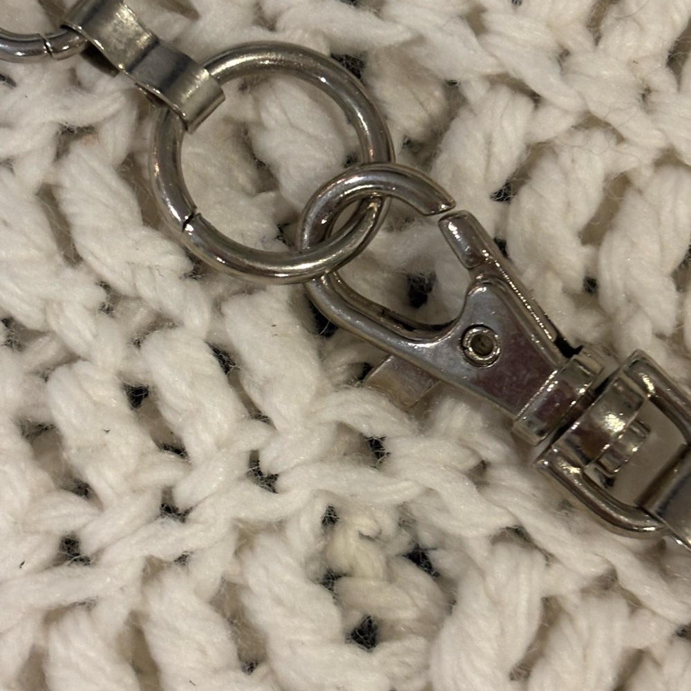 VINTAGE Silver Chain Belt - Picture 8 of 9